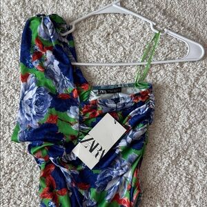 Zara One shoulder Bodysuit - Size M NWT